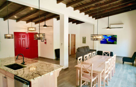 compass-rose-lagoon-house-kitchen-dining